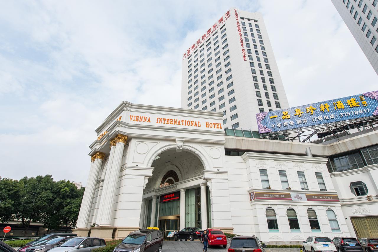 Vienna International Hotel Shanghai Train Station Exteriér fotografie